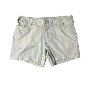 Columbia PFG Women's Beige Gorpcore Fishing Shorts  Size 12   Activewear Golf